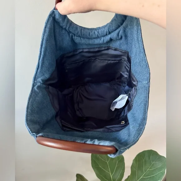 New Draper James Paige Blue Quilted Tote Handbag - Chambray - Picture 5 of 6